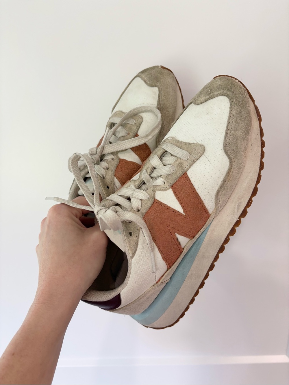 New Balance 237 Sneaker in Sea Salt Soft Copper US Women’s 7